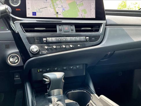 Used 2023 Lexus ES 350 Ultra Luxury w/ Accessory Package (Z2) FWD image 35