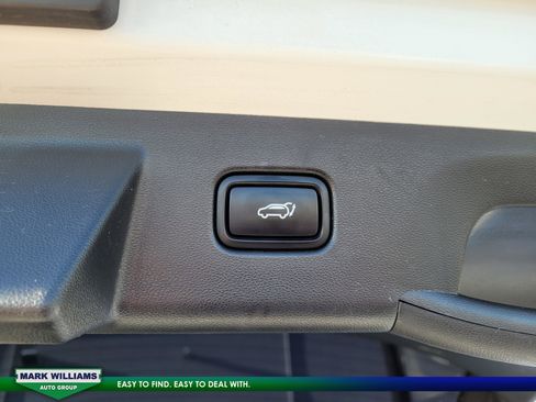 Used 2022 Hyundai Tucson Limited image 29