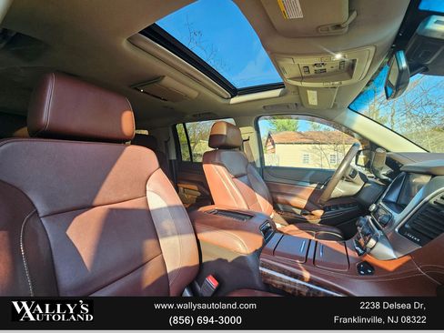 Used 2017 Chevrolet Suburban Premier image 8