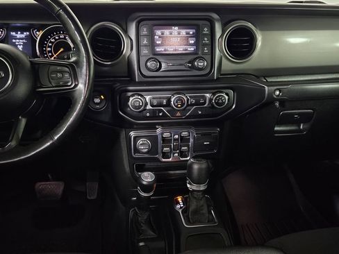 Used 2021 Jeep Gladiator Sport AWD/4WD image 10