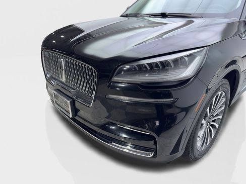 Used 2024 Lincoln Aviator Reserve w/ Equipment Group 201A AWD/4WD image 16
