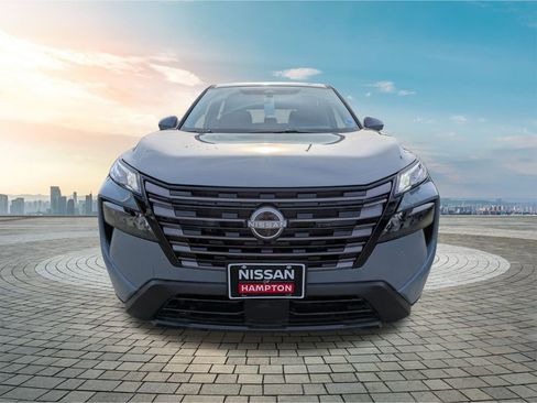 New 2026 Nissan Rogue SV w/ Cold Weather Package image 9