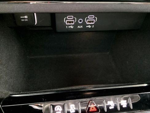 Used 2023 Jeep Wagoneer L 4WD image 33