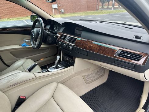 Used 2008 BMW 528i Sedan RWD image 19