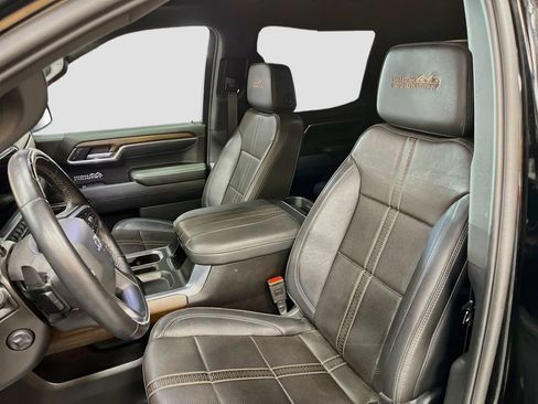 Used 2025 Chevrolet Silverado 1500 High Country w/ Midnight Edition AWD/4WD image 22