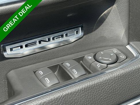 Used 2026 GMC Sierra 1500 Denali w/ Denali Reserve Package AWD/4WD image 33