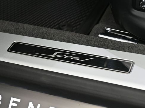 Used 2024 Bentley Flying Spur W12 image 17