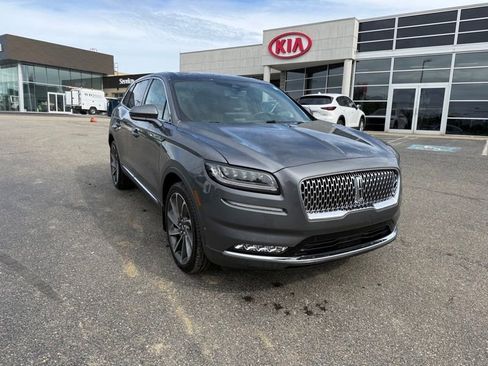 Used 2022 Lincoln Nautilus Reserve w/ Equipment Group 202A AWD/4WD image 4