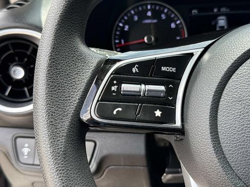 Used 2022 Kia Forte LXS w/ LXS Technology Package FWD image 39