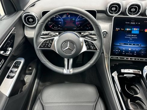 Certified 2026 Mercedes-Benz GLC 300 4MATIC image 16