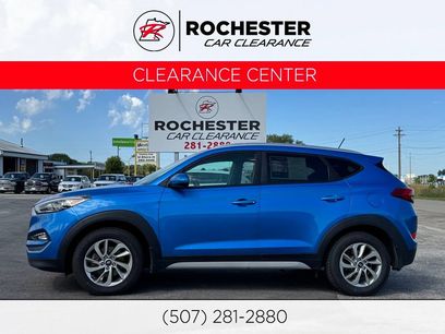 Used 2017 Hyundai Tucson SE w/ SE Popular Package 02