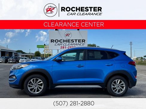 Used 2017 Hyundai Tucson SE w/ SE Popular Package 02 AWD/4WD image 1