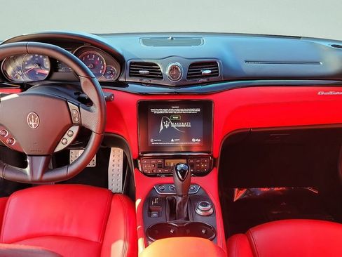 Used 2018 Maserati GranTurismo MC image 14