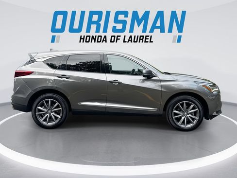 Used 2023 Acura RDX w/ Technology Package FWD image 9