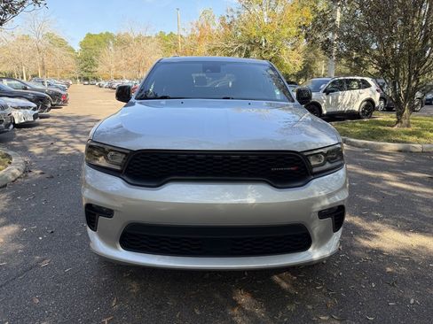 Used 2023 Dodge Durango GT image 2