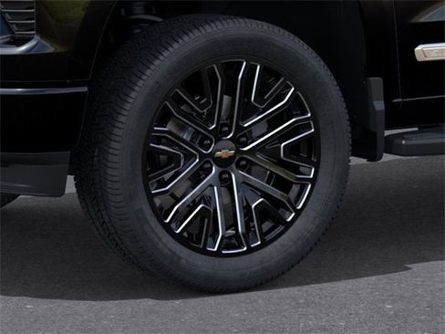 New 2026 Chevrolet Silverado 1500 High Country w/ High Country Premium Package image 9
