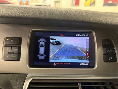 Used 2015 Audi Q7 3.0T S line Prestige w/ 21" S Line Plus Package AWD/4WD image 22