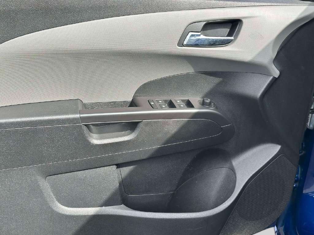 Used 2013 Chevrolet Sonic LT FWD image 14