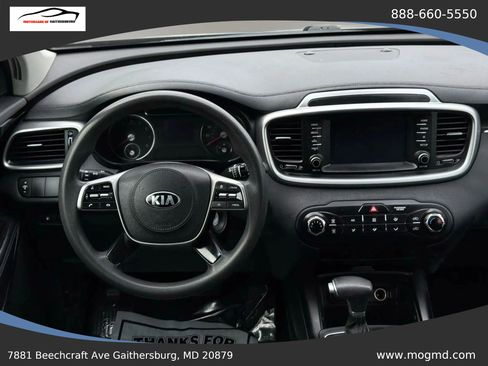 Used 2020 Kia Sorento L image 28