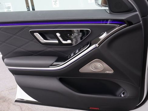 New 2025 Mercedes-Benz S 63 AMG S image 40