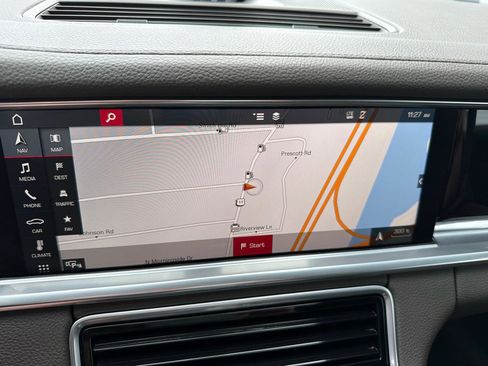 Used 2018 Porsche Panamera 4 AWD/4WD image 16