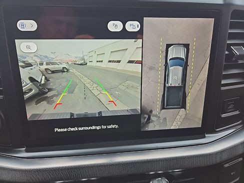 Used 2026 Ford F450 Platinum w/ FX4 Off-Road Package image 26