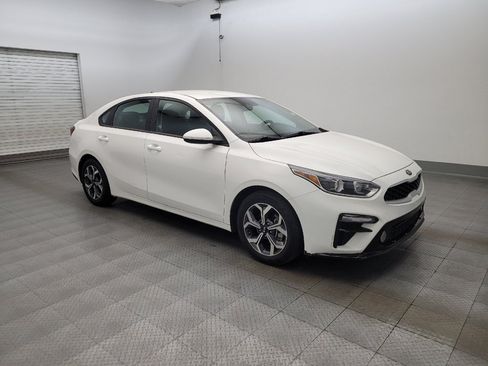 Used 2021 Kia Forte LXS FWD image 11