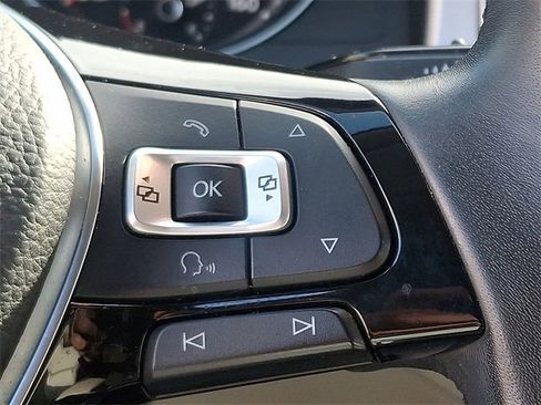 Used 2018 Volkswagen Atlas SE image 23