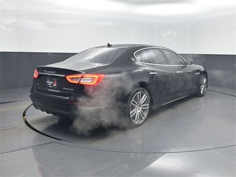 Used 2017 Maserati Quattroporte S GranSport image 33