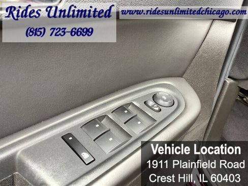 Used 2010 Chevrolet Traverse LT w/ Personal Connectivity Package image 15