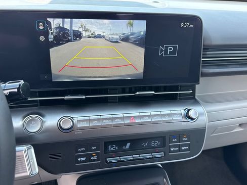 Used 2024 Hyundai Kona SEL FWD image 31