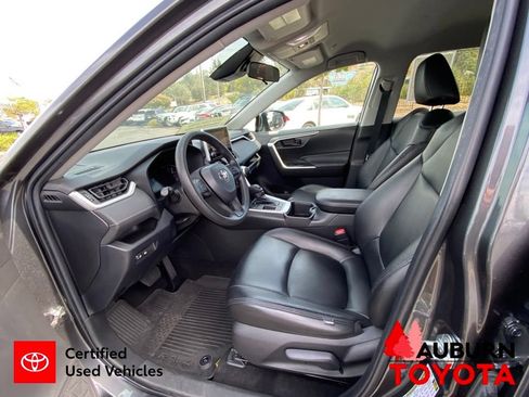 Certified 2023 Toyota RAV4 LE FWD image 28