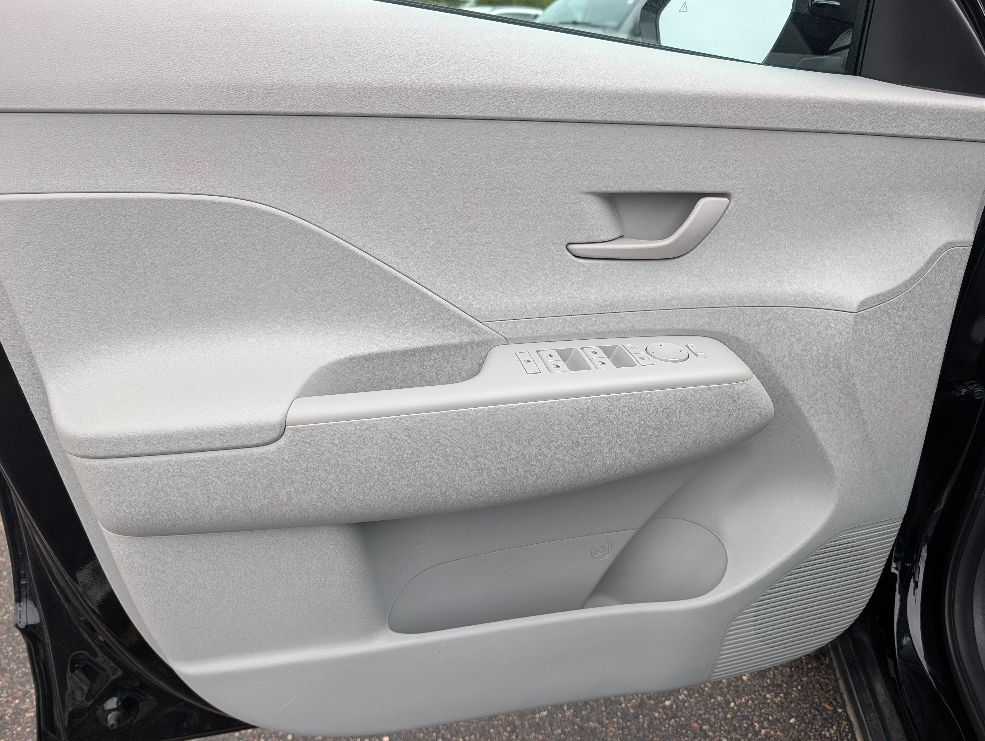 Used 2026 Hyundai Kona SE AWD/4WD image 11