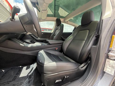Used 2023 Tesla Model 3 Standard Range RWD image 14