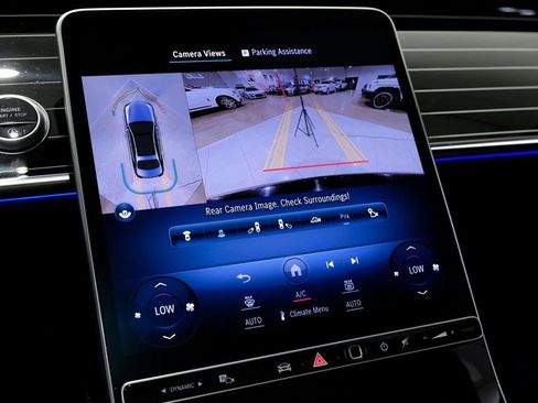 Used 2023 Mercedes-Benz S 580 4MATIC Sedan w/ AMG Line image 20