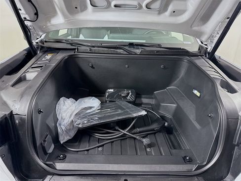 Used 2025 Chevrolet Silverado EV RST image 25