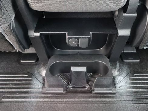 New 2026 Ford F250 XL w/ XL Chrome Package image 32