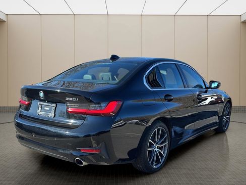 Used 2019 BMW 330i Sedan w/ Convenience Package image 5