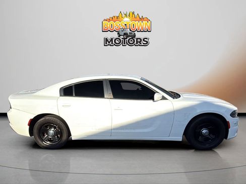 Used 2015 Dodge Charger Police RWD image 10