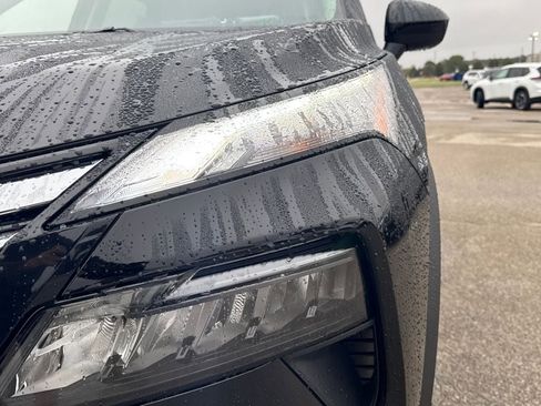 New 2026 Nissan Rogue SV w/ Cold Weather Package image 9