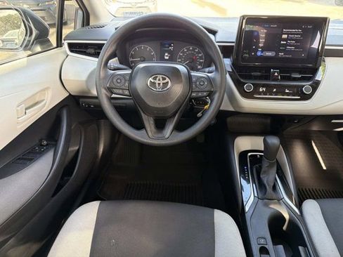 Certified 2025 Toyota Corolla LE image 22