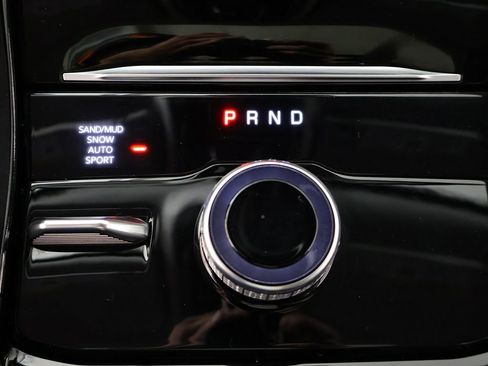 Used 2023 Jeep Grand Cherokee Limited w/ Black Appearance Package image 57