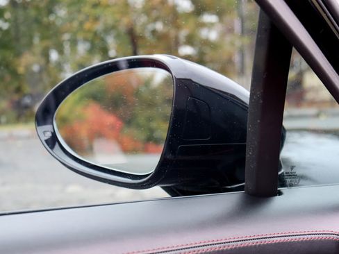 Used 2018 Porsche Panamera w/ Premium Package Plus image 20