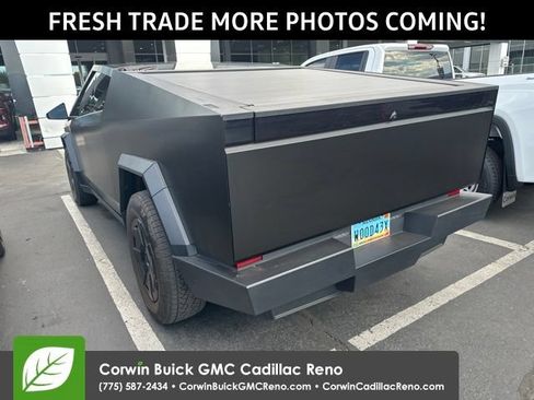 Used 2025 Tesla Cybertruck AWD Crew Cab image 2