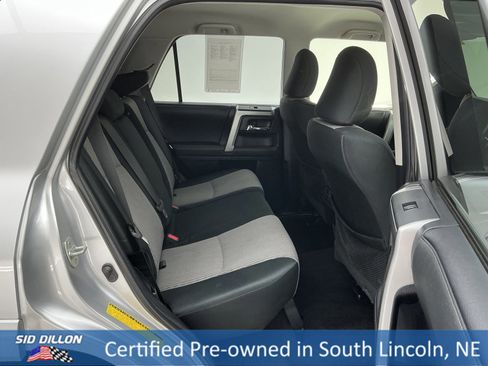 Used 2020 Toyota 4Runner SR5 Premium image 23