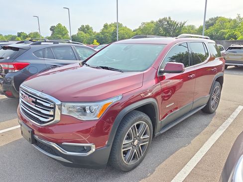 Used 2018 GMC Acadia SLT FWD image 4