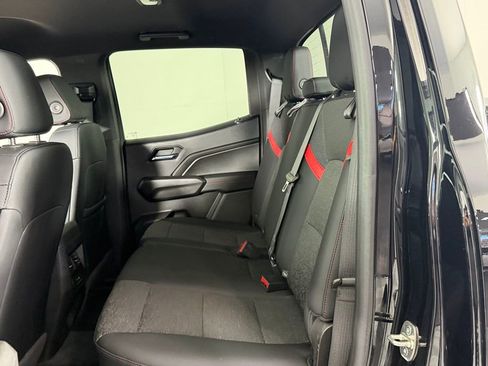 Used 2023 Chevrolet Colorado Z71 w/ Z71 Convenience Package 2 AWD/4WD image 26