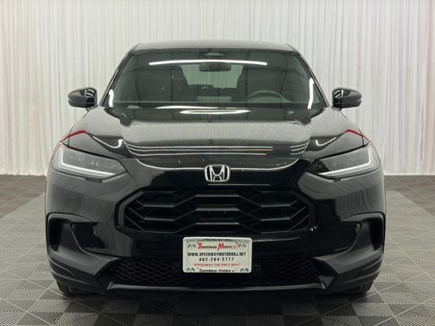 Used 2023 Honda HR-V Sport image 3
