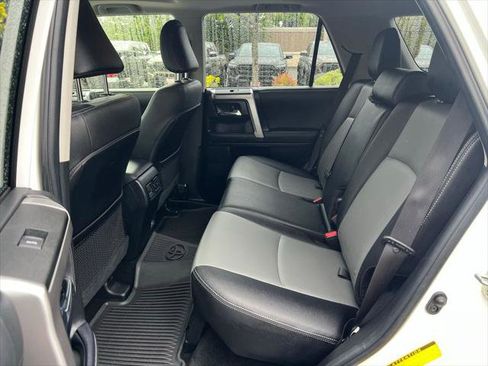 Certified 2023 Toyota 4Runner SR5 Premium w/ Moonroof Package AWD/4WD image 18