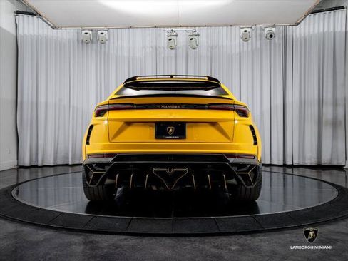 Used 2019 Lamborghini Urus AWD/4WD image 18